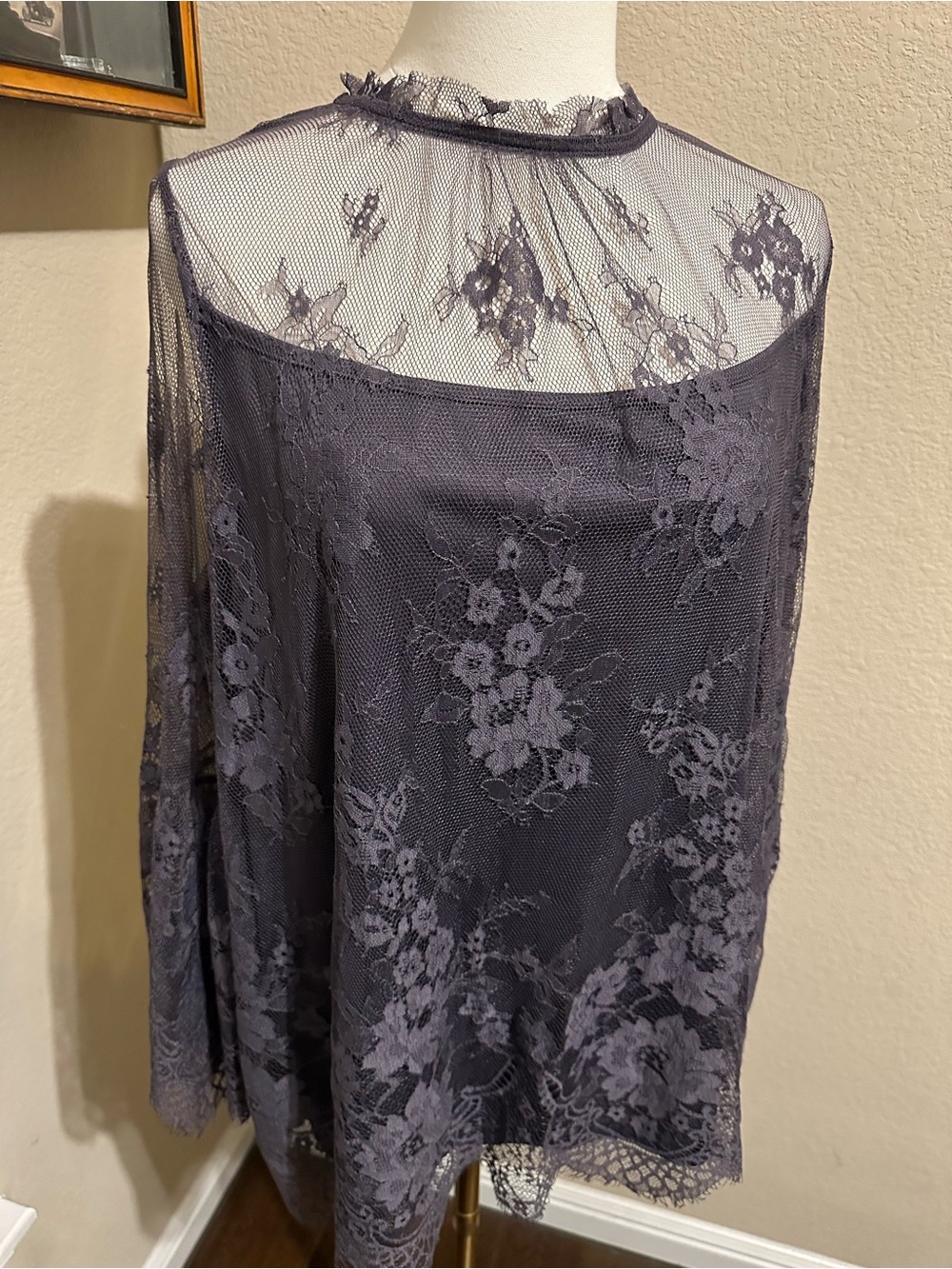 Sheer Floral Lace Long-Sleeve Blouse in Dusty Purple